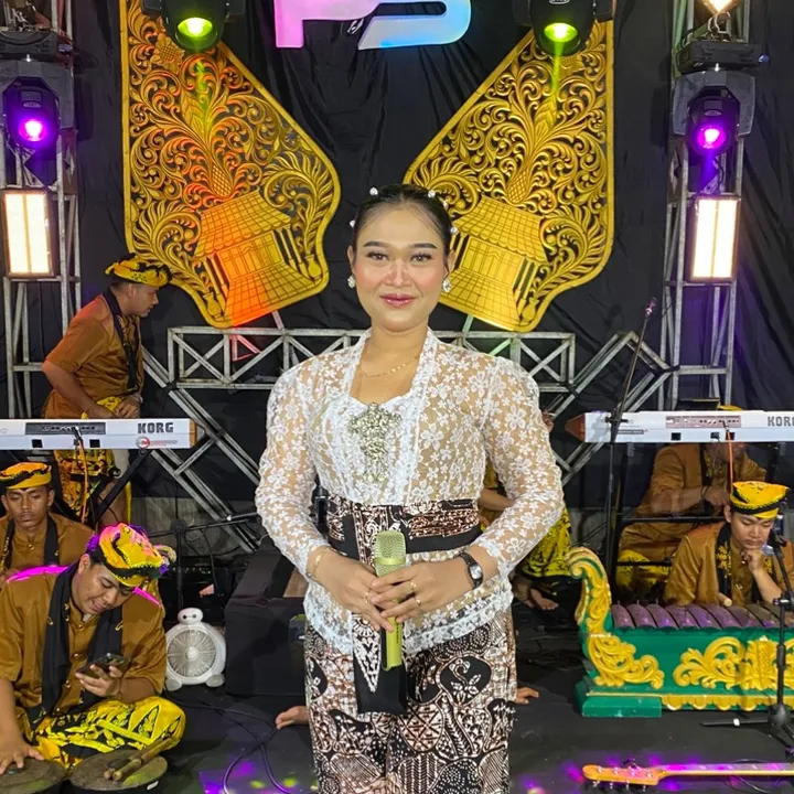 @mitaputri35