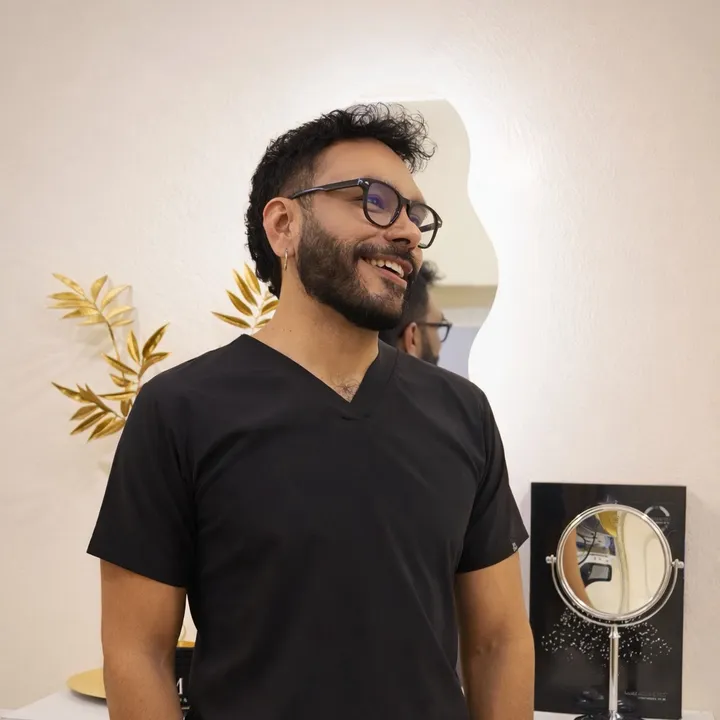 dr.gabriel_esquivel
