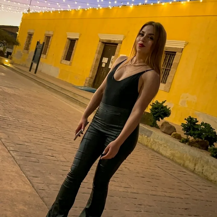 annie_alexia27