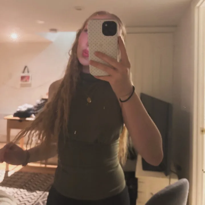 @laurence.prs