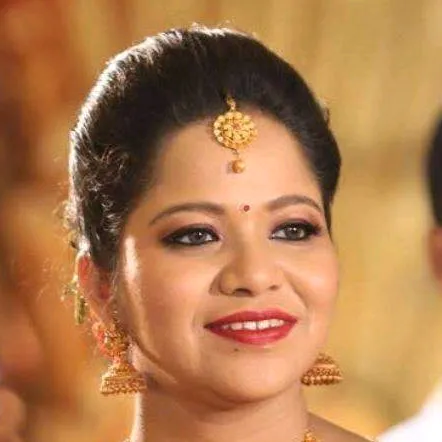 santhiya_v