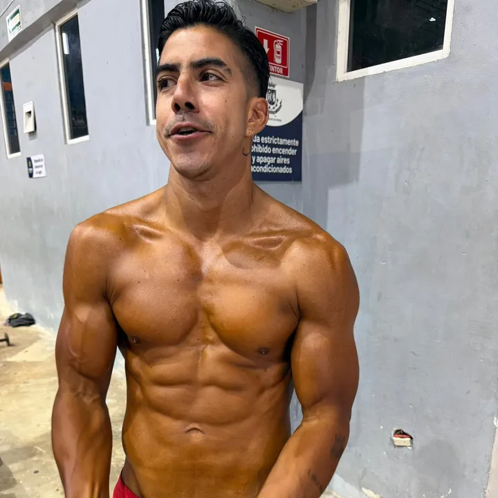 alex_is_brown