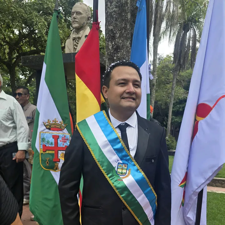 leozelaya.laguardia