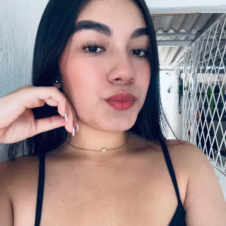 laura_ximenahdz