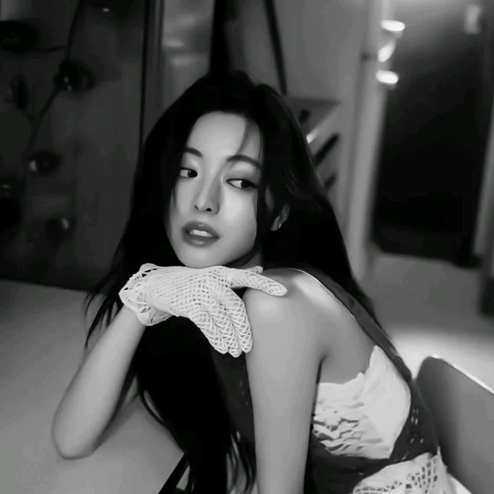 @rubywa1ker_
