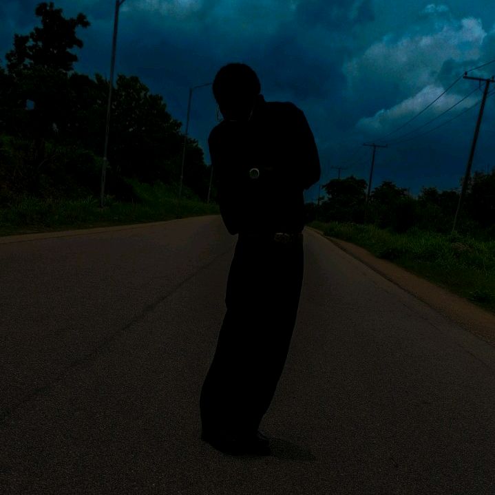 𝕆𝕟𝕪𝕩🧃🥀 - original sound