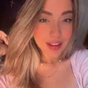 @paolaleonsiete