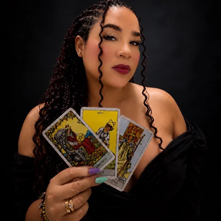 @sofialareinadeltarot