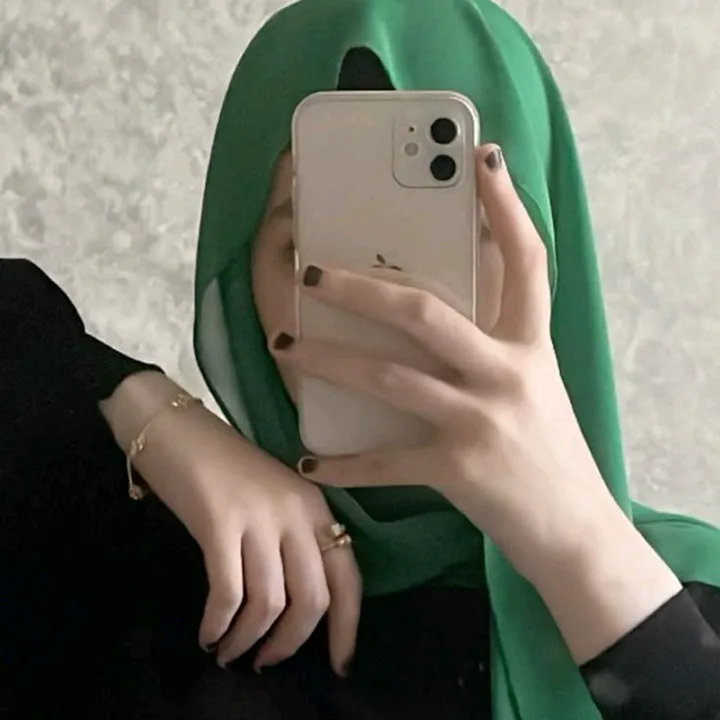 @anyza033