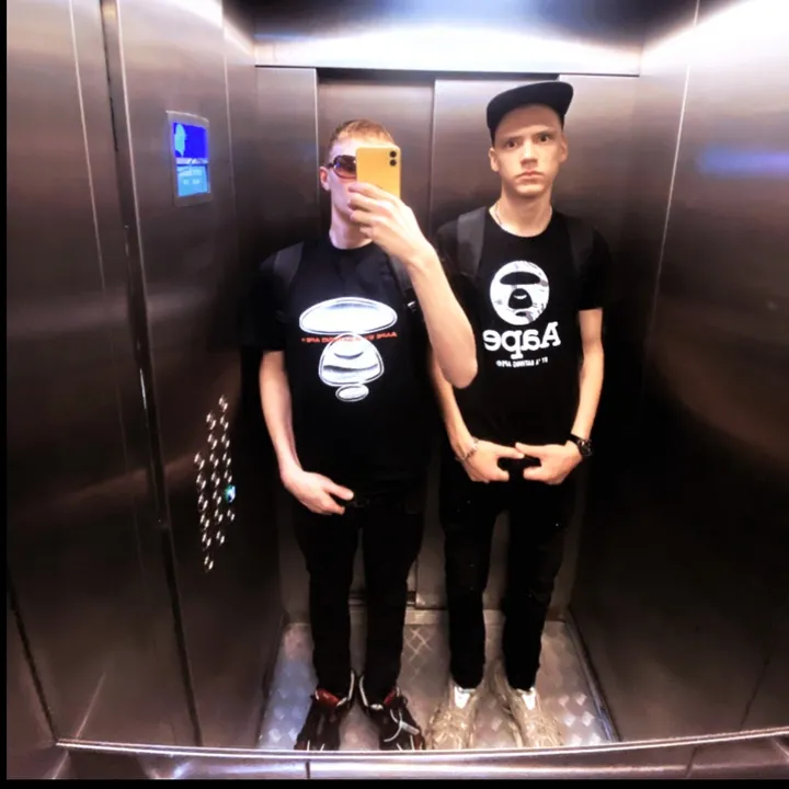 @goldikq