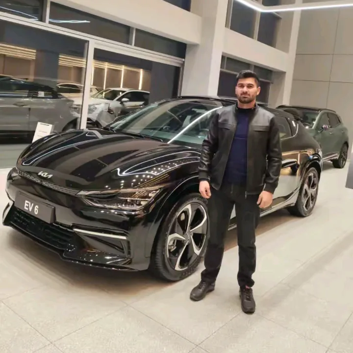 @velis_agayev