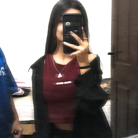 @kiana8857