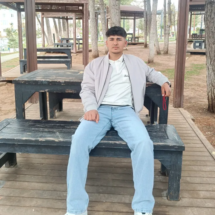 @02m_u_s_t_a_f_a_1