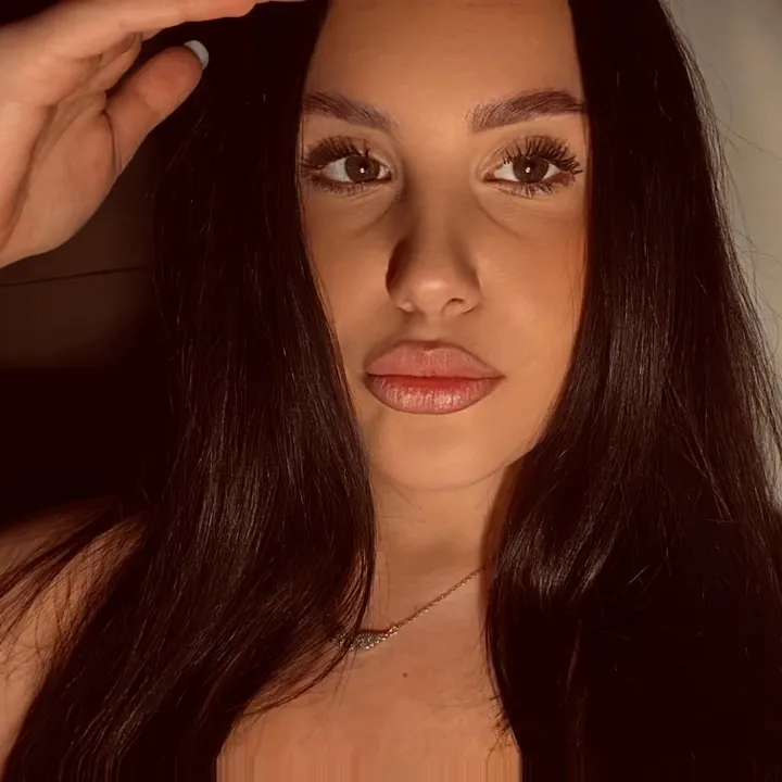 @ivonniicaa