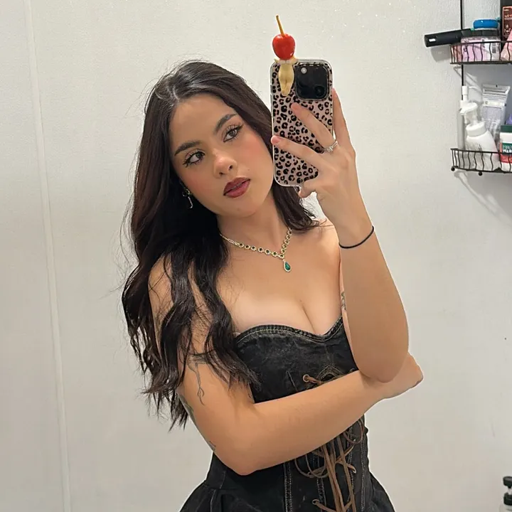 @camiaww