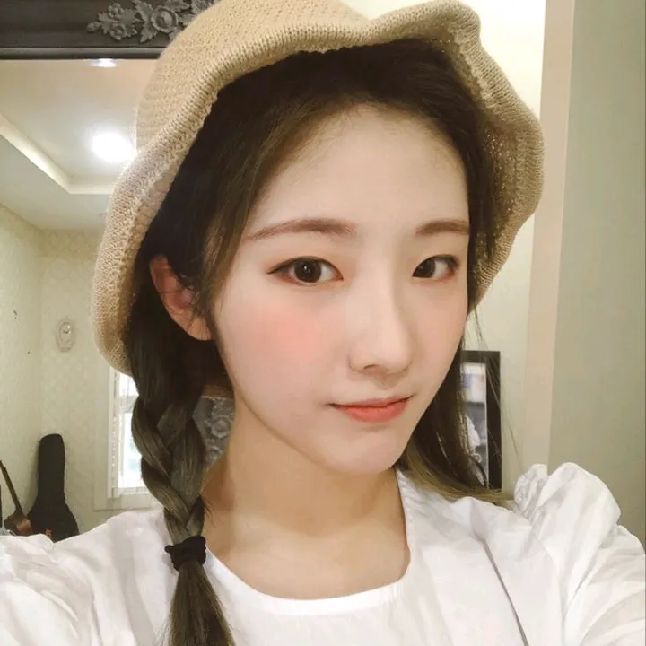 @loonaxyzz