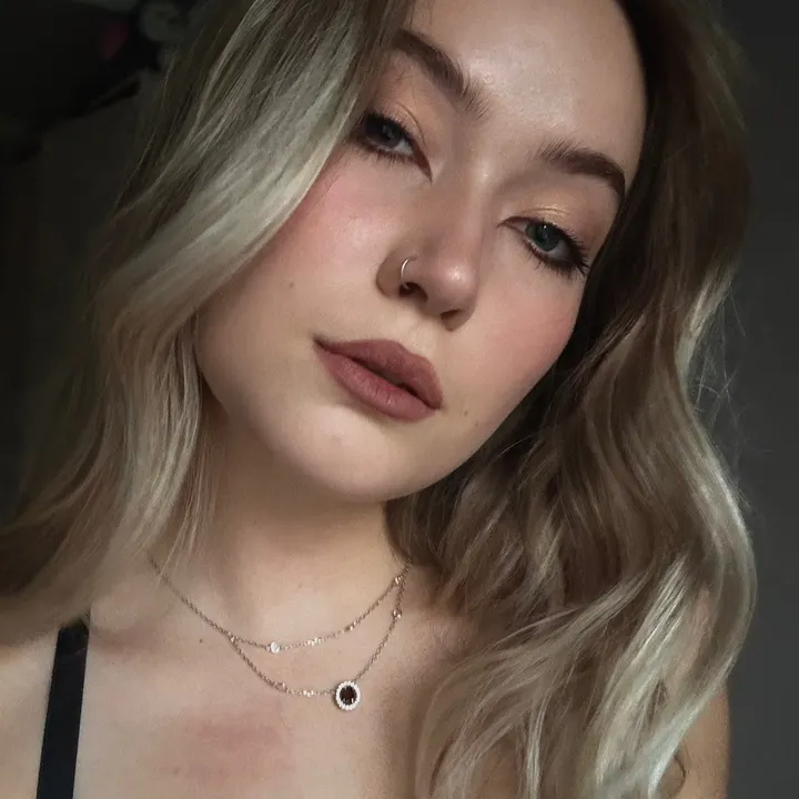 @elfores_