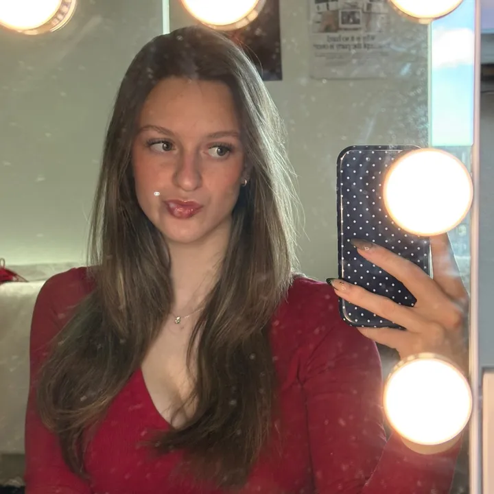 @samanthacollinss