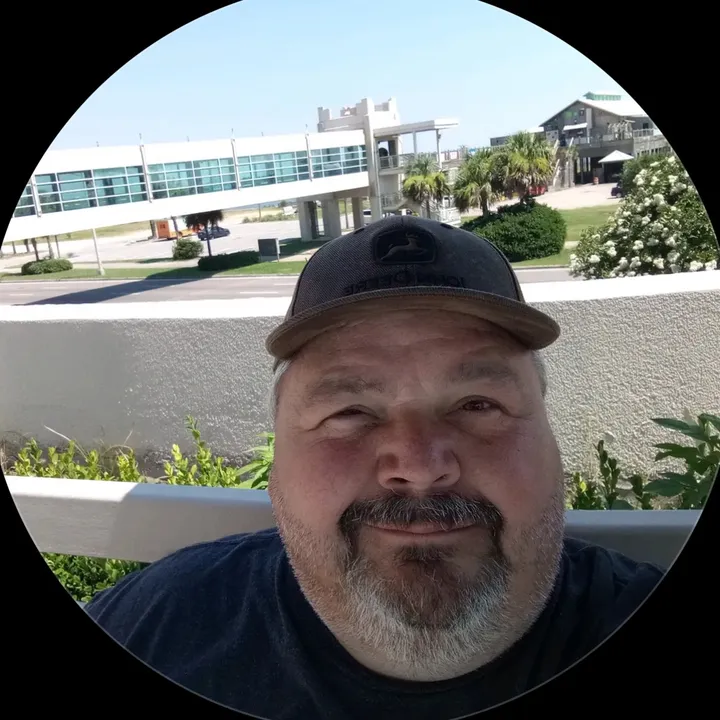 quite_your95_with_hoss