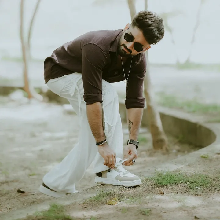 @xolo_nivi