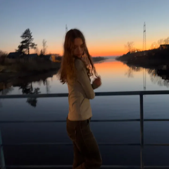 @anastezia223