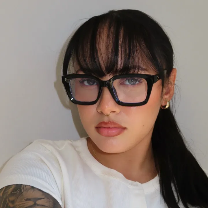 @neevan_ferris