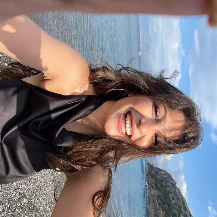 @zeynepbarlinn