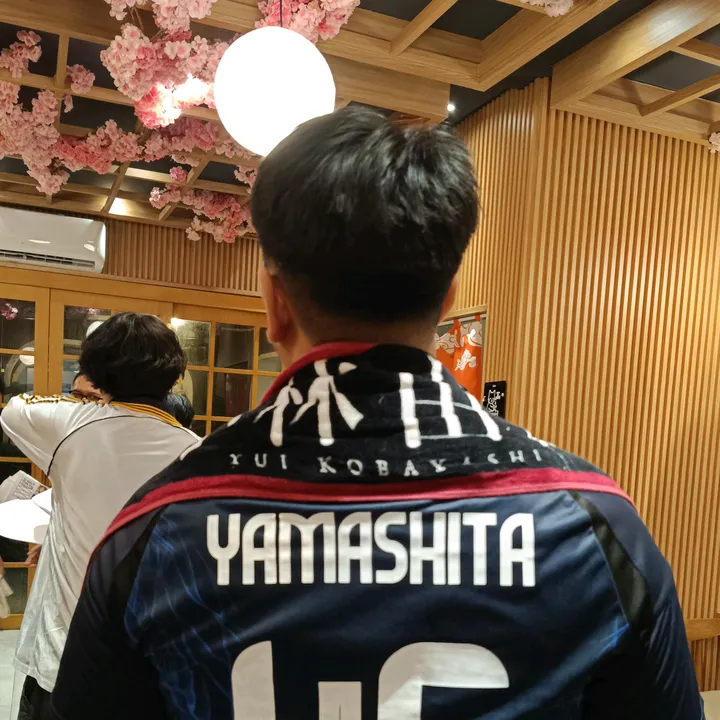 @just4vanz_