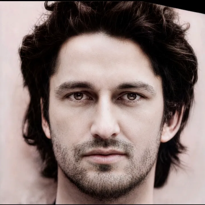 gerard_butler..1