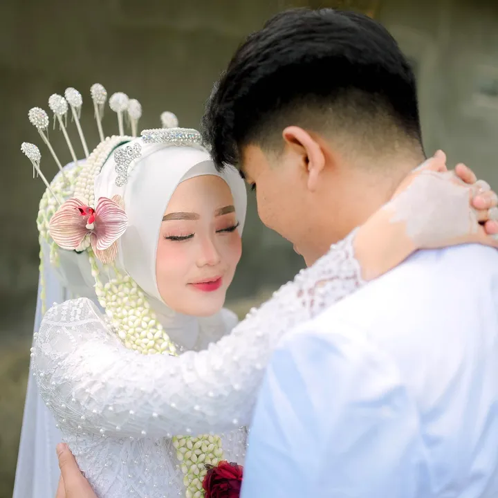 @ilham.ratih
