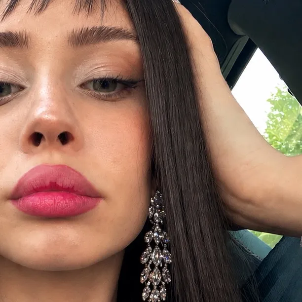 @whoisthiscattt
