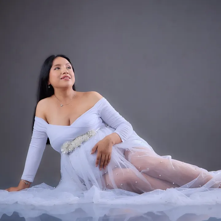 @selenybenavides