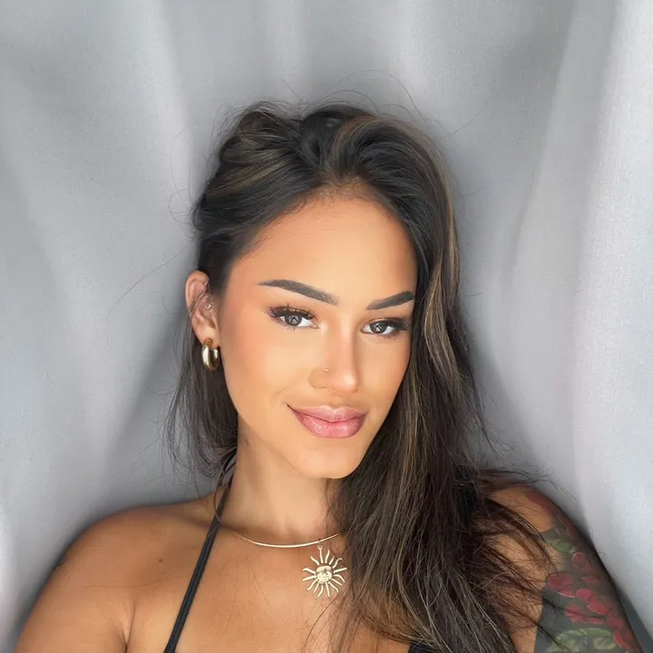 @carenichol33