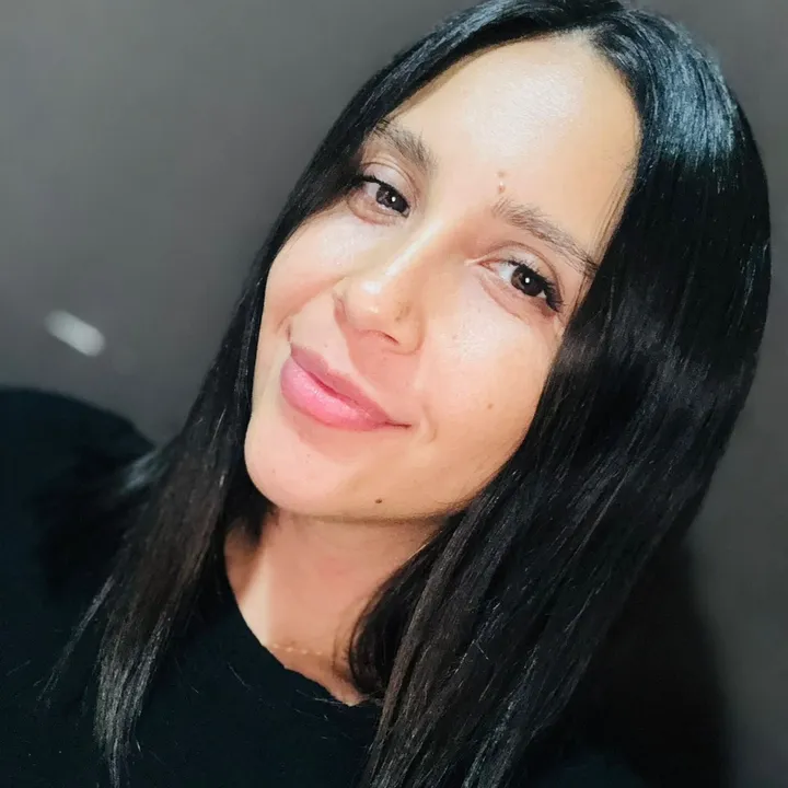 @idhynaguez