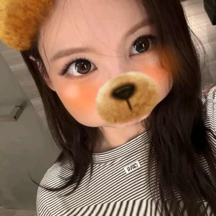 @nayeonlafresa