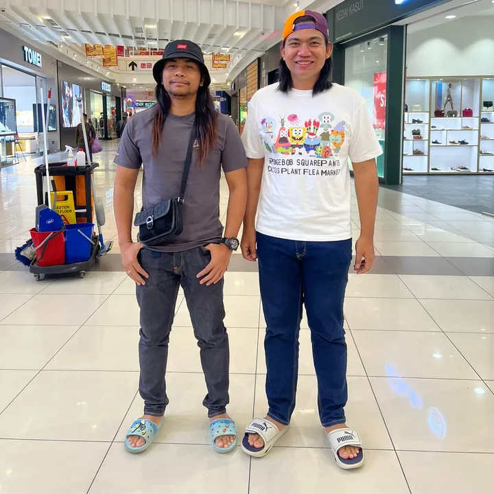 @chekmukk