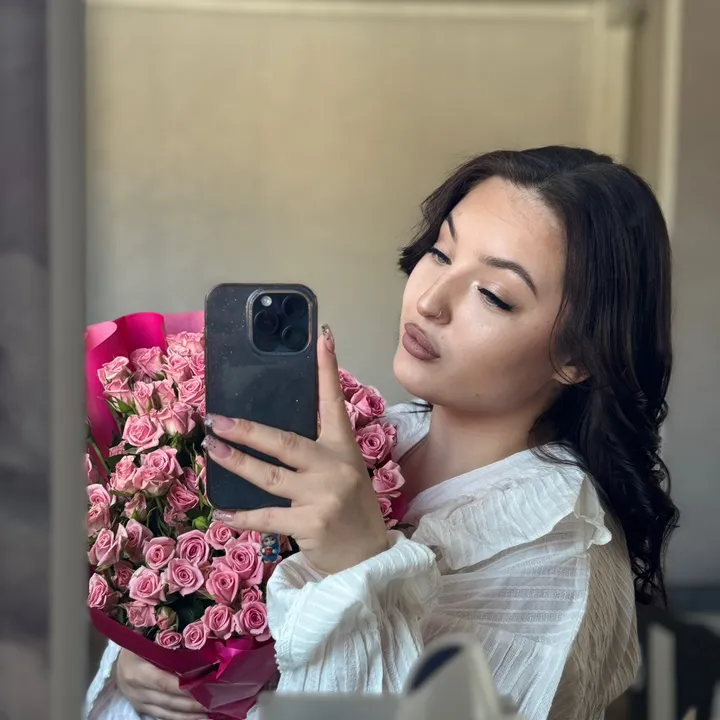 @chiiizhova