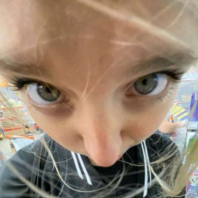 mara_hare02