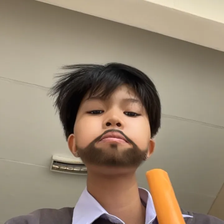 @winteriscoming29_
