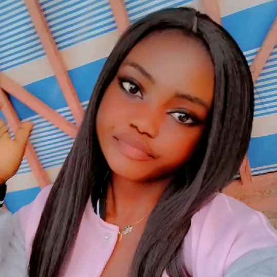 pinkynyashy1
