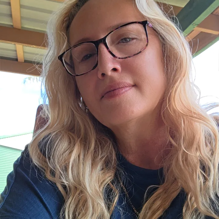 @sharon_sher10