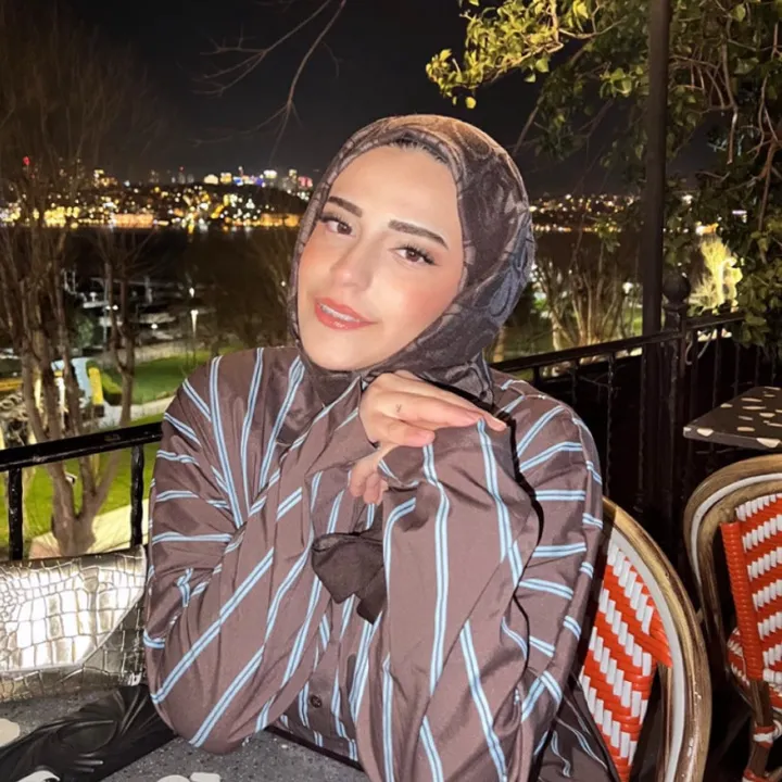 @y.ymmrr