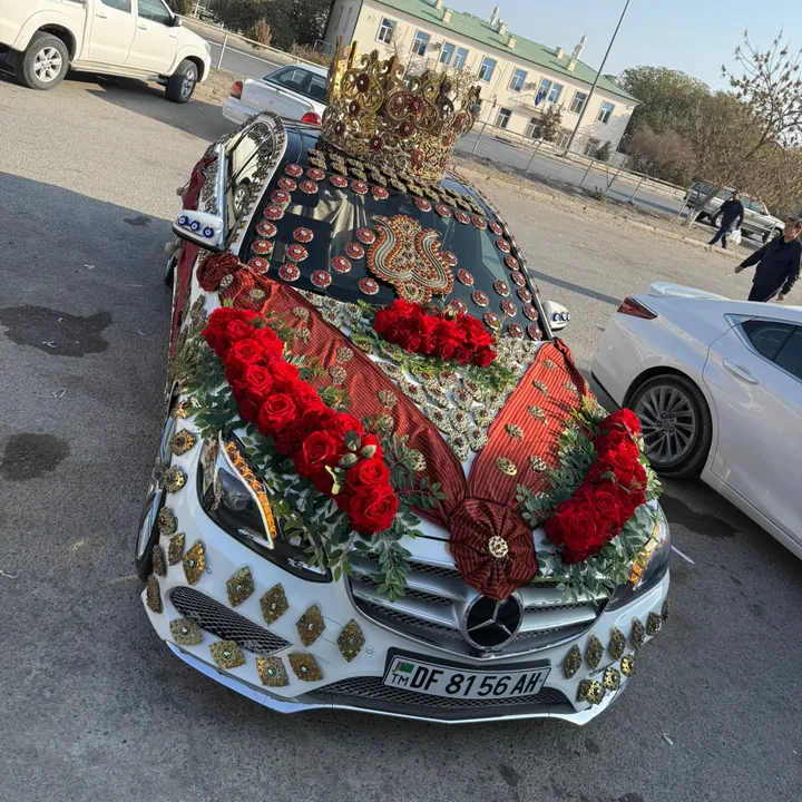 @gkdepe.ayna.salon