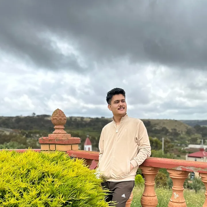 manesh_7777