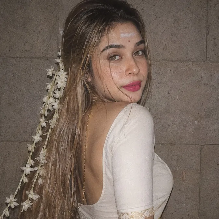 @kalaiarasi_0124