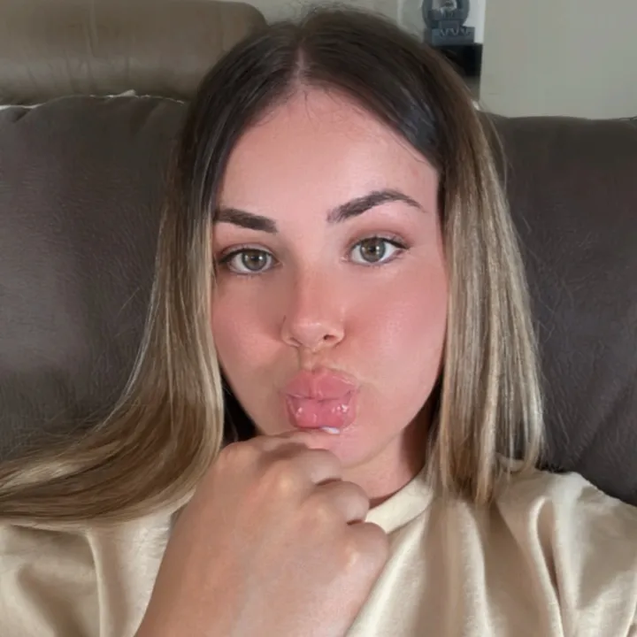 ashleymaya__