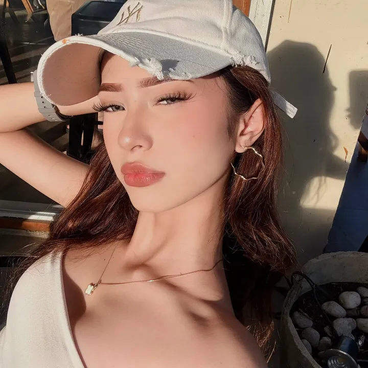 @coleenjulia_