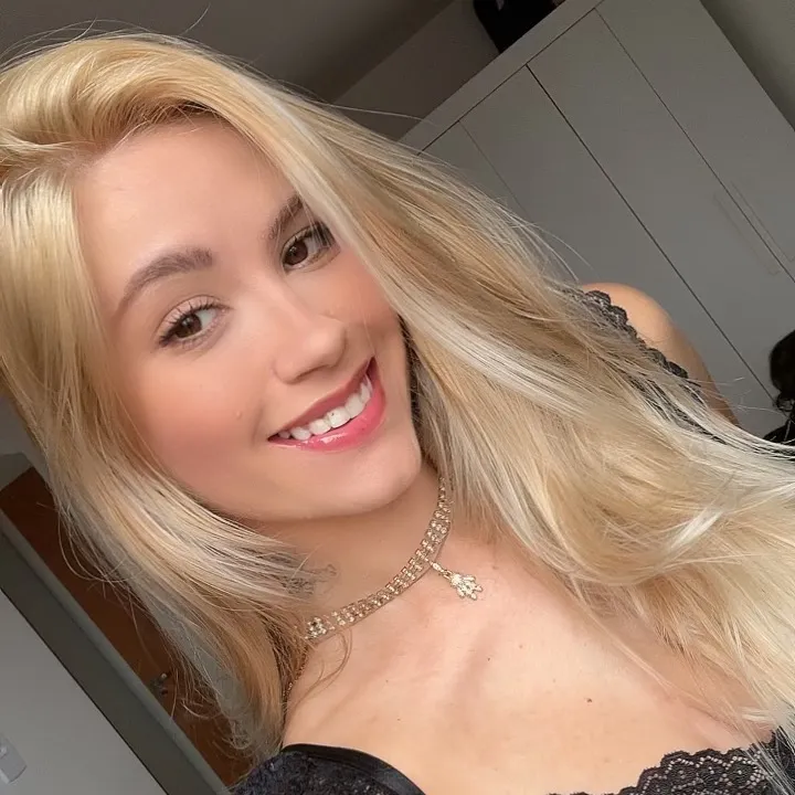 @biaazinhaaguiar