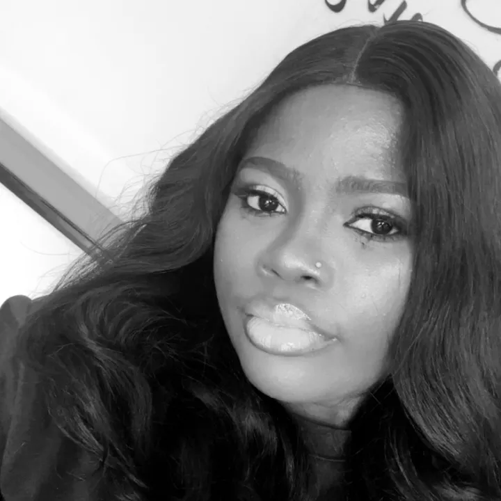 thatgurl_deyi