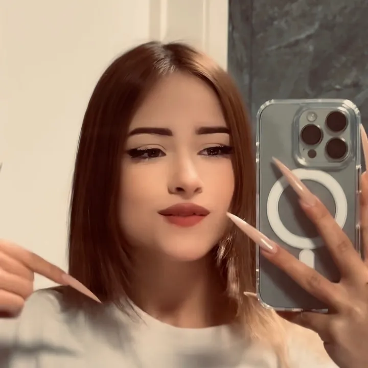 @_f.aa.n.ak_